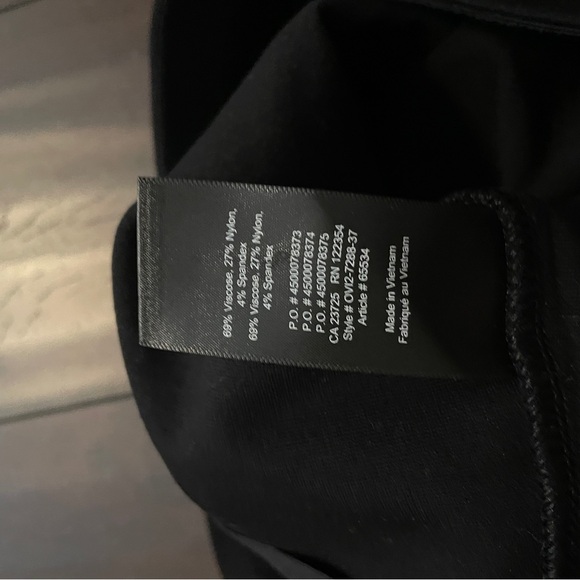 Aritzia Sunday Best primrose black mini skirt - Picture 3 of 3